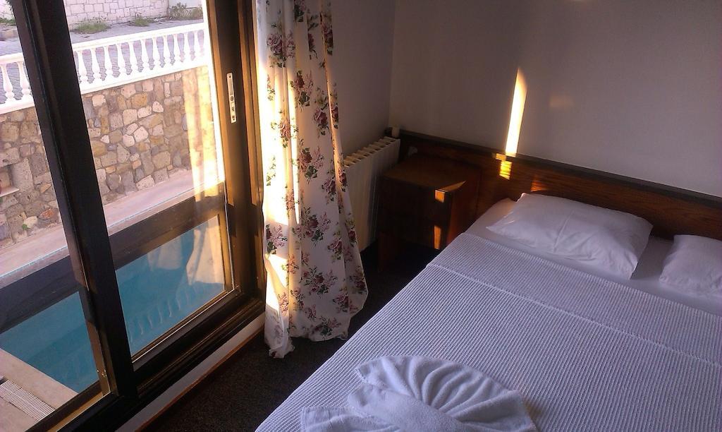 Çeşme Kabasakal Hotel الغرفة الصورة